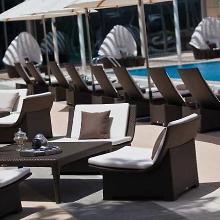 Courtyard By Marriott Doha City Center Exteriör bild